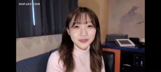 口交女王全程露脸黑丝诱惑活好不粘人大秀直播伺候大哥，按着头草嘴让大哥抠逼玩弄，激情上位草的她叫爸爸